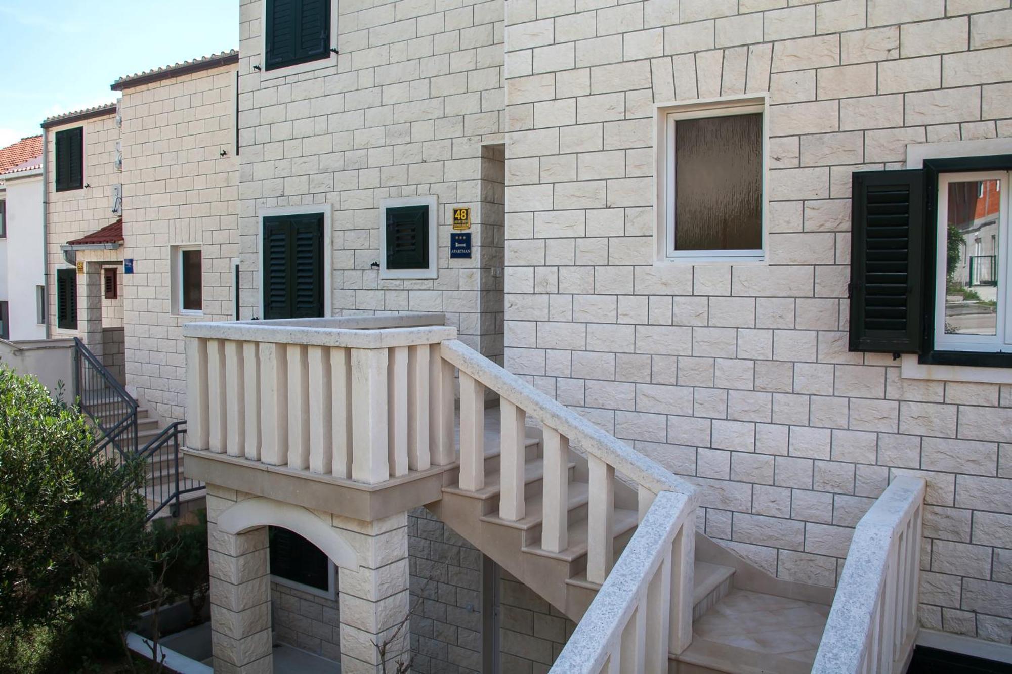 Sirius Apartments Μπολ Εξωτερικό φωτογραφία