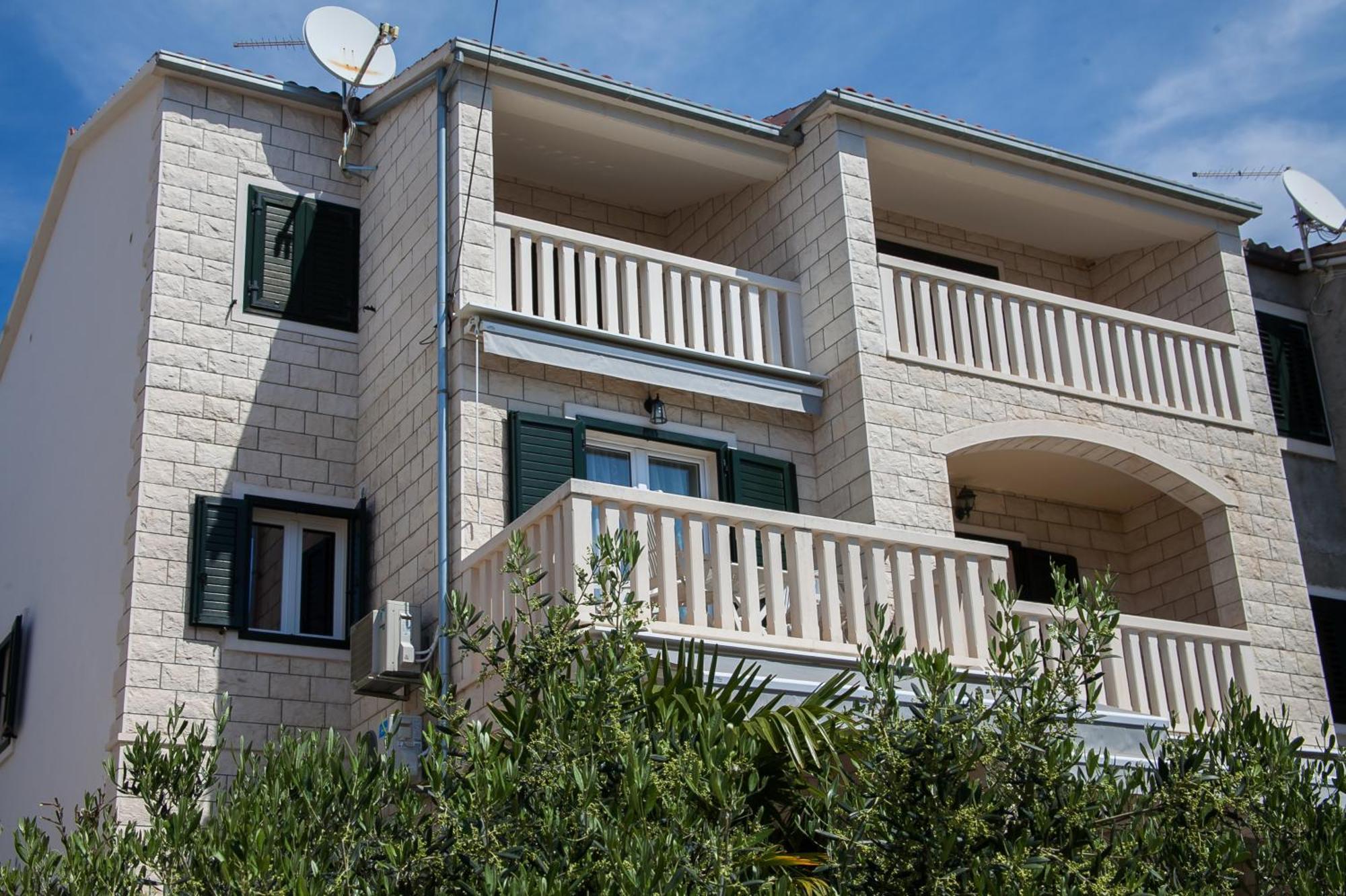 Sirius Apartments Μπολ Εξωτερικό φωτογραφία